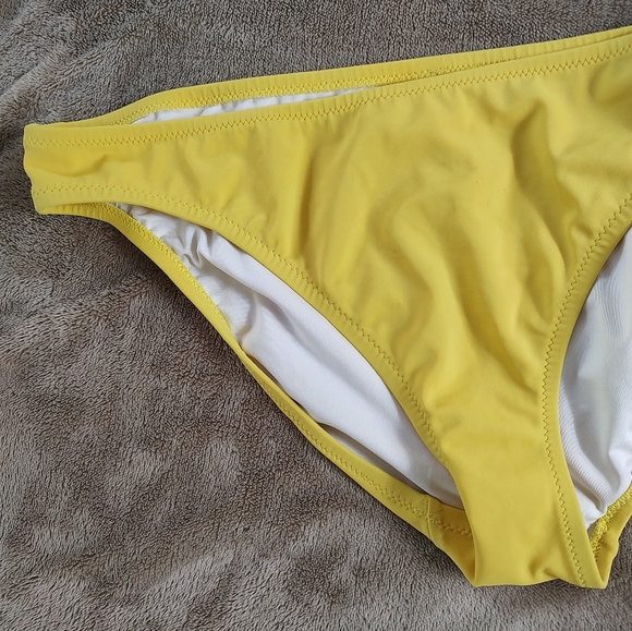 VICTORIA'S Secret Yellow Bikini Bottom Medium - Picture 2 of 10